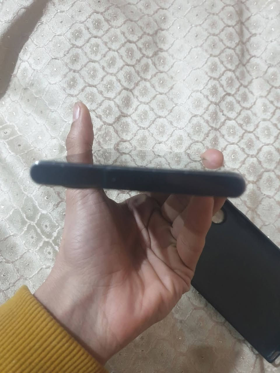 السلام عليكم عندي s22الترا
١٢٨ دبل سيمكارت 
مكاني بغداد شعله 
***********
سعر ٣٧٥ بي مجال
