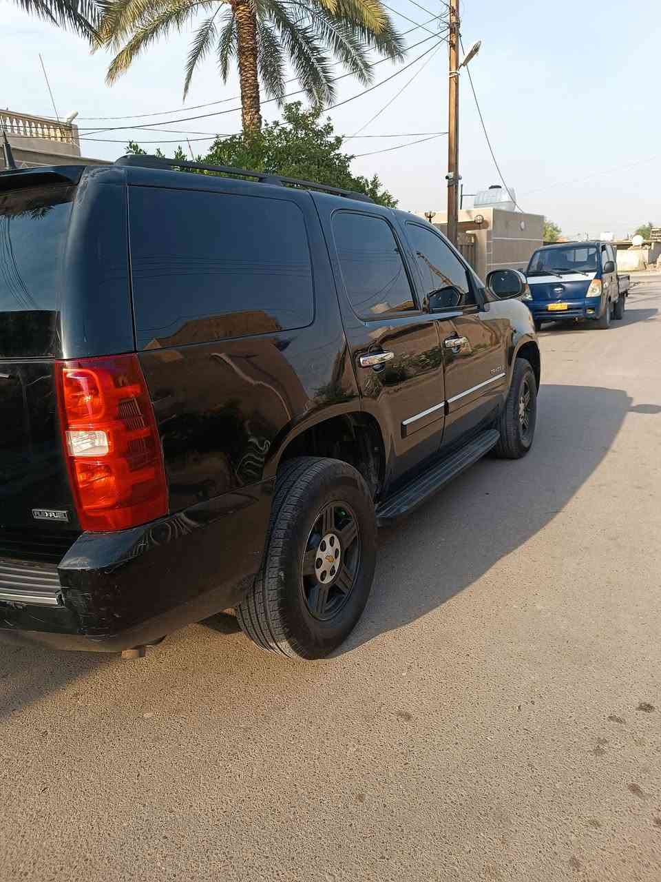 للبيع للبيع فقط تاهو 2009 متوئمه طبق الأصل سنويه ورقم شاصي وهزه شرط الحاسبه مكفوله من السرقه والعشائر السياره كصتها قماره السياره حلوه تبريدها ثلج تايرات تخم جديد كير مكينه كفاله فدراليات صافره السياره حلوه كلش للبيع فقط مكانها بغداد السعر 60 وبيها مجال ***********
