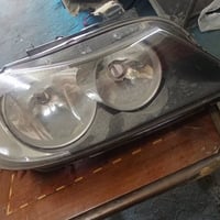 لايت بي ام • يمين • الموصل