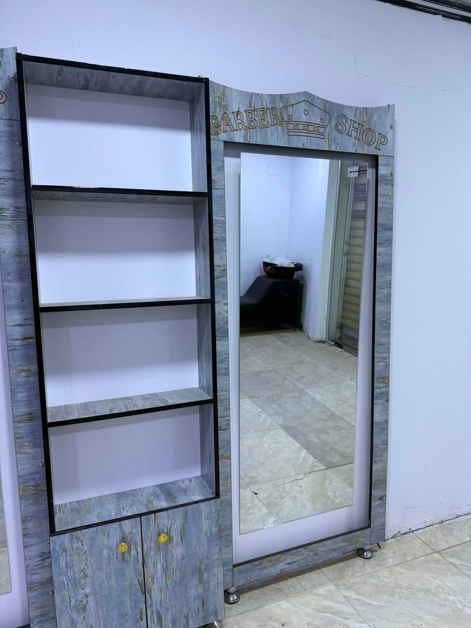 معدات صالون للبيع جدد ما مستخدم واسعارهم كلش مناسبه عنواني موصل جانب الايسر


**إذا كنت صاحب هذا الإعلان وتريد حذفه لأي سبب، رجاءا أرسل رسالة إلى الدعم الفني**