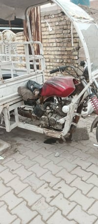 ستوتة الابيع محركه امجفد جديد بس ركبته ملحومه سعر350مكاني بغداد الحسين...