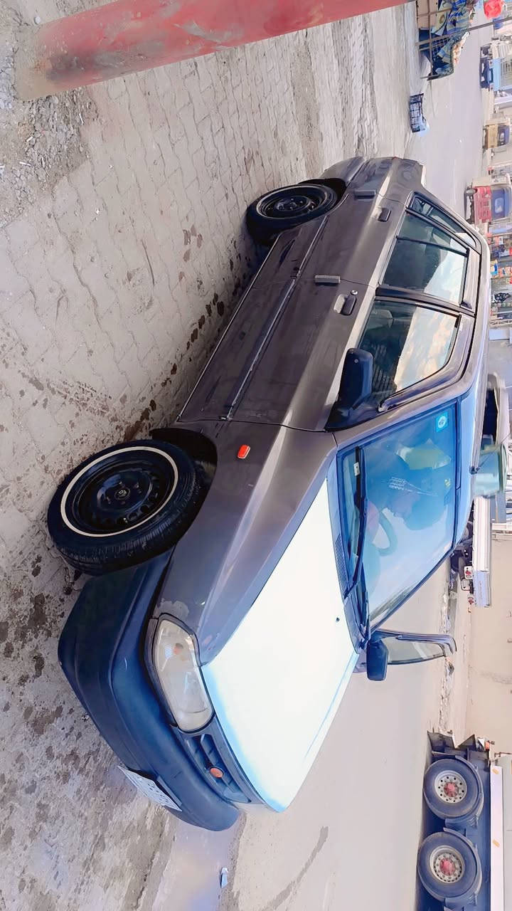 سايبا 2012 للبيع تخم تاير كير أو مكينه مكفولات حداديه جديده قبل سبوع مكملها رقم بغداد سنويه نهايه 2026 تدفئه تبريد كهربائيات كلها شغاله  سياره  نضيفه بيها خياسات كلش قليله بسمي السياره تحويل ثاني يوم السعر 37  رقم الهاتف ***********
