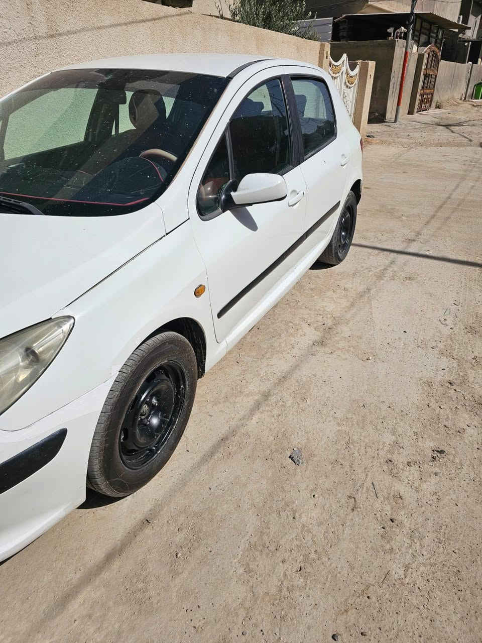 السلام عليكم بيجو فرنسي للبيع ٣٠٧ موديل ٢٠٠٦ رقم دولي سنويه لسنة ٢٠٣١ تخم تاير تبريد كير مكينه داينمو بيه جاملغ بارد ومكانات صبغ ابيع حزام السعر ٤٦ وبي مجال مكان حله مركز مكلف بالنشر اتصل ع الرقم ***********
