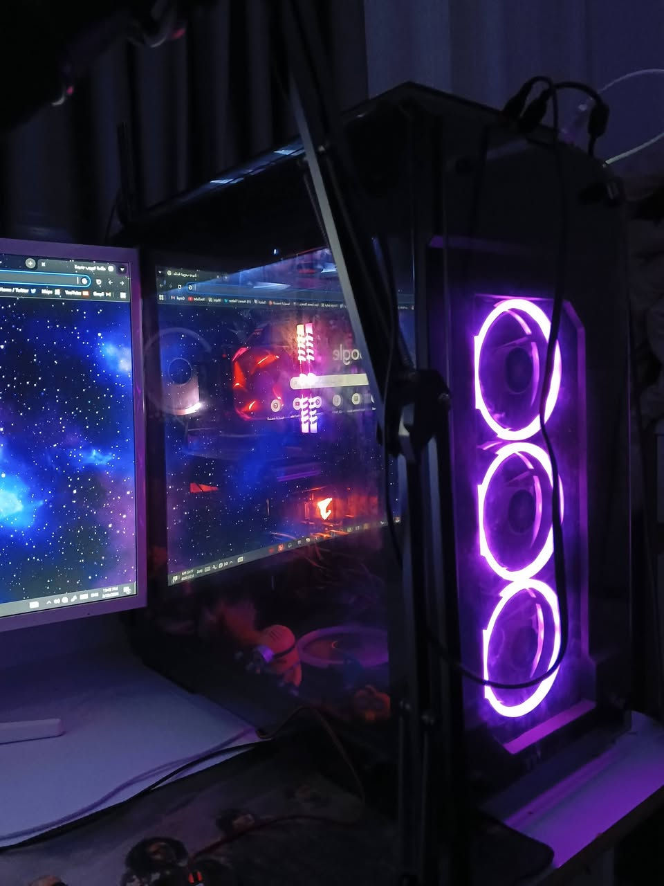 سلام عليكم pc
موصفات 
كرت الشاشه RTX 2060 سوبر 
معالج i5 9600k
بور سبلاء 700w
مذر بورد AORUS B350
رامات 16 ار جي بي 
ستيرن لوجتك G29 
مع الكير 
مايك بوايه 700 سعره 140 دولار 
كامره اماميه
الشاشه 1 سامسونك  144 هرتز 
الساشه الثانيه شاينو 60 هرتز 
الحاسبه كلش حلوه وقويه موصفات هاي جنت العب وبث عليه ترهم كل العاب كراند ببجي فورت نايت كود شنو الئ يعجبك تكدر شغله 

السعر جوه السوك 1250 مليون ومتين وخمسين الحاسبه بس يرادله اكتفيت وندوز لن تاركه صالي فتره طويله 

مكان كربلاء شارع الملعب الدولي 

للستفسار ***********
