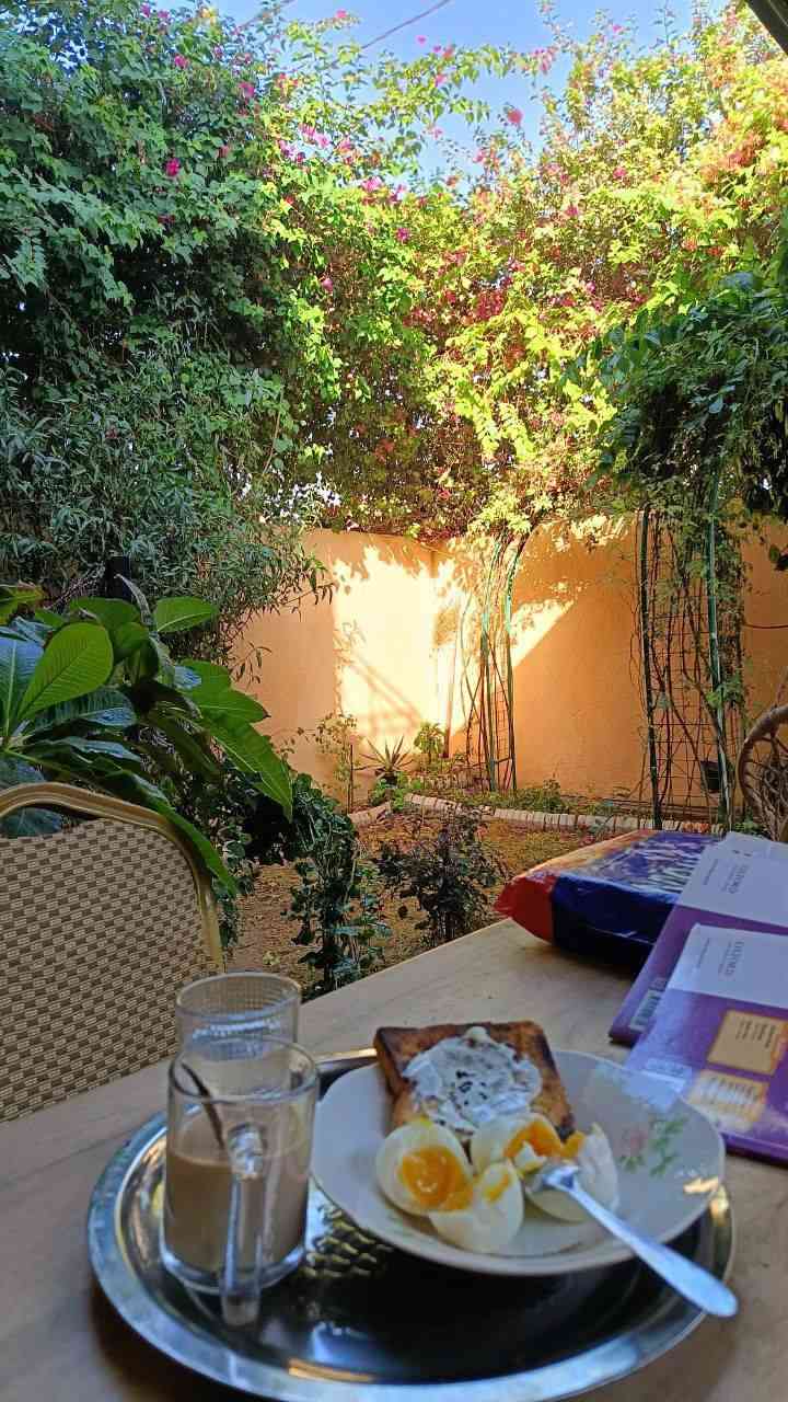 🏘️دار للبيــــــــــــع  (حر غير مطلوب // نقد تحويل مباشر)
فـٓــــي مجمـــــــع الكوثـــــــر السكنــــــي آبــــو غــــــرق
_________________
المساحـــــة // 150م #طابـــو #مــــــلك #صــــرف
الواجهــــــــة // 7.5م
النـــــــــــــزال // 20م
_________________
🏗️🧱#الطابــــــــــــــق #الأرضـــــــــي
غرفـــــــــــة وصالــــــــــة وكلــــــــدور ومطبـــــــخ ومجـمــــــــع صحيـــــــــات ومنـــــــــــاور وكـــــــــراج وحديقتيـــــــن ... 
🏗️🧱#الطابــــــــــــــق #الثانـــــــــــــي
غرفـــــــــة وهـــــــــول ...
__________________
((مع الدار كهرباء 3 فيز ،)) 
((مجاري امطار ومياه ثقيلة تصميم الدور اوربي)) 
__________________💲
للأستفســـــــار عــــــن السعــــــــر يرجـــــــىٰ تـــــــرگ تعليـــــق (السعـــــــــر) #وسيتــــــم #الـــــرد #خــــاص 
__________________💲
#مكتـــــــــب
              🏘️أمـــــــــلاك بابــــــــــل للعقـــــــار🏘️
#الكائـــــــــن
 شارع_الكرامة_قرب_الضريبة_مقابل_التخطيط_العمراني
        ***********📞☎️📞***********
_____________________________________________
