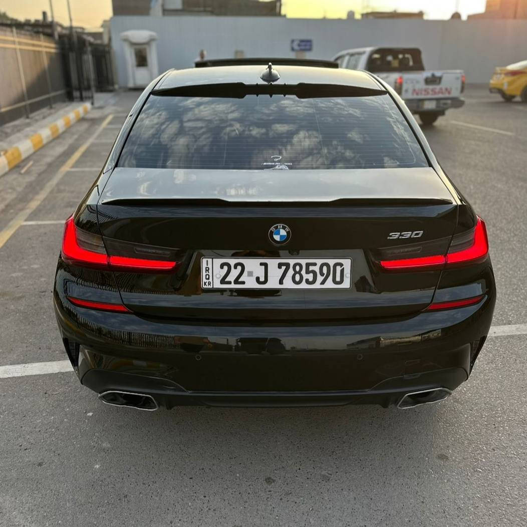 بي ام دبليو 330i 2021
وارد امريكي حادث سطحي جاملغ وباب 
بدون دواخل بدون ايرباك ( قطعتين صبغ وقطعة كلير ) 
رقم اربيل بأسمي هزة وسنوية جديدة 
ماشية 62,000 mile
محرك 2.0 ( TWIN POWER TURBO )
تو ويل دفع خلفي ( rear wheel drive ) 
فول مواصفات داخل احمر 
فتحة سقف سلايت 
بصمة ابواب 
شاشة كبيرة ديجتال 
داتا شو 
سقف روز 
ماوس 
انارة داخلية متعدد الالوان 
٥ كاميرات 
حساسات 360 درجة 
رادار امامي + خلفي 
لايت LED 
قطعتين تبريد 
كشنات جلد هيتر 
السيارة جاهزة 100% وبدون اي نقص 
مكان السيارة بغداد - جميلة  ***********

