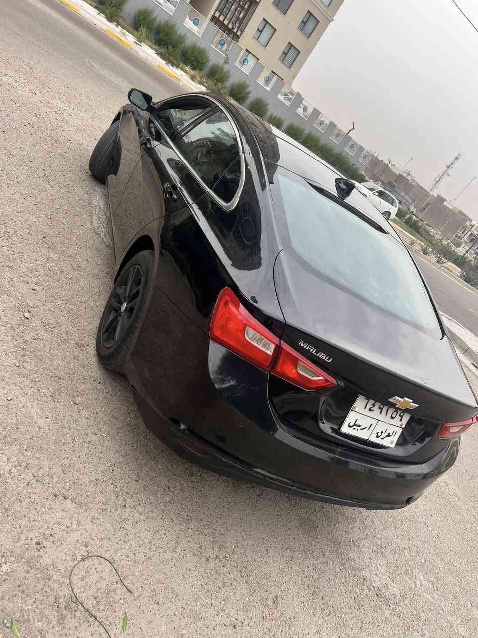 ماليبو وارد امريكي موديل 2018 جاملغ وبنيد صبغ
وجنطه نفس اللون  
- لون اسود ملكي  
- سلايد بانوراما 
- دواخل كله جديد 
- تدفئة تبريد بلادي شركة ( مناخي ) منفصل 
- تبريد امامي خلفي  
- لايتات امامية زنون 
- تخم تاير + ويل كب 
- تحكم ستيرن بلوتوث حاكية مثبت سرعة وتحكم صوت  
- صدر خلفي امامي جديد 
- باتري ٨٠امبير جديد 
- فيت بم جديد  
- تشغيل عن بعد 
- شاشة كبيرة - كار بلي - يدعم برامج الملاحة والخرائط
-   بصمات ابواب + جنطة 
- كامرة 
- مثبت سرعة 
-  منفذ شحن USB خلفي وامامي 
- ABS مانع انزلاق 
- نظام EBD لقوة الفرامل الامامية والخلفية 

السعر : 105 $$
***********
واتساب
