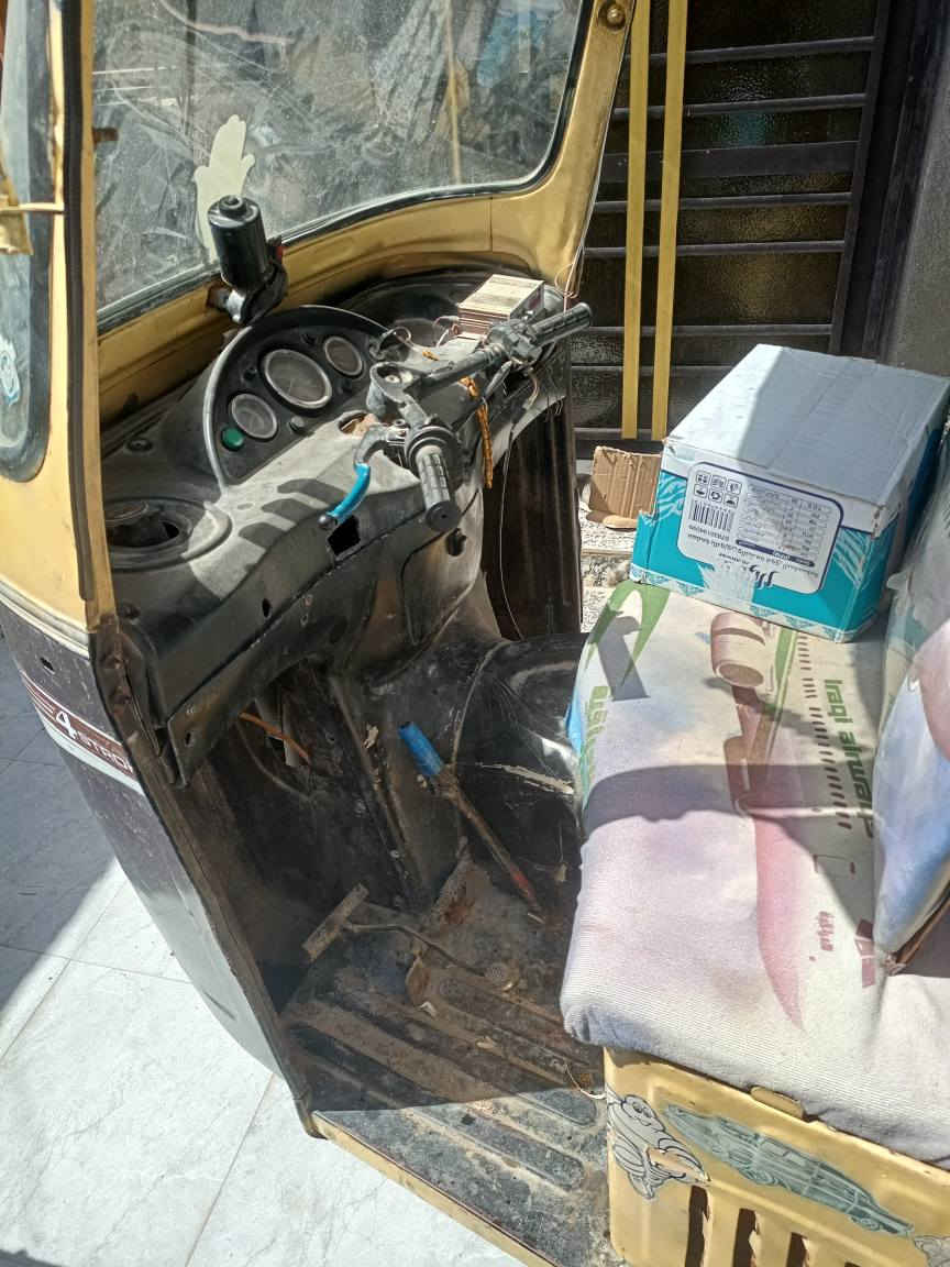 تكتك اصفر اوراق تحويل مباشر السعر 1,500,000 وبي مجال للشراي ناصرية, ذي قار


**إذا كنت صاحب هذا الإعلان وتريد حذفه لأي سبب، رجاءا أرسل رسالة إلى الدعم الفني**