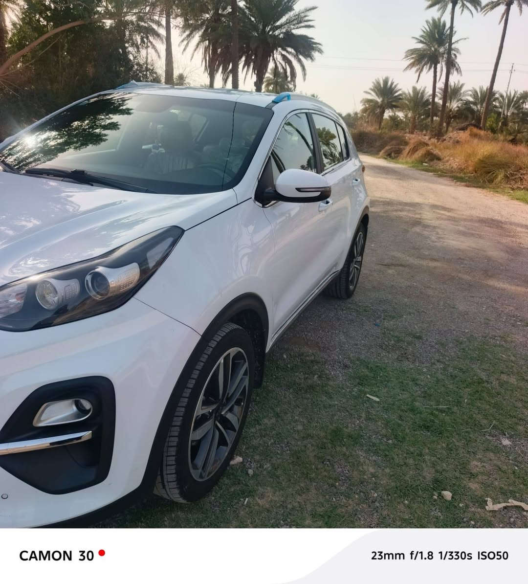 ياالله من رخصة الادمن المحترم سبورتج ام الضمان فول مواصفات عدا البناراما رقم بغداد انكليزي ماشيه 83 كفاله عامه السعر 210 كير ومحرك حداديه تخم تاير كله جديد وضع شركه مكاني بابل قرب سيطرة الاثار رقم الهاتف ***********
