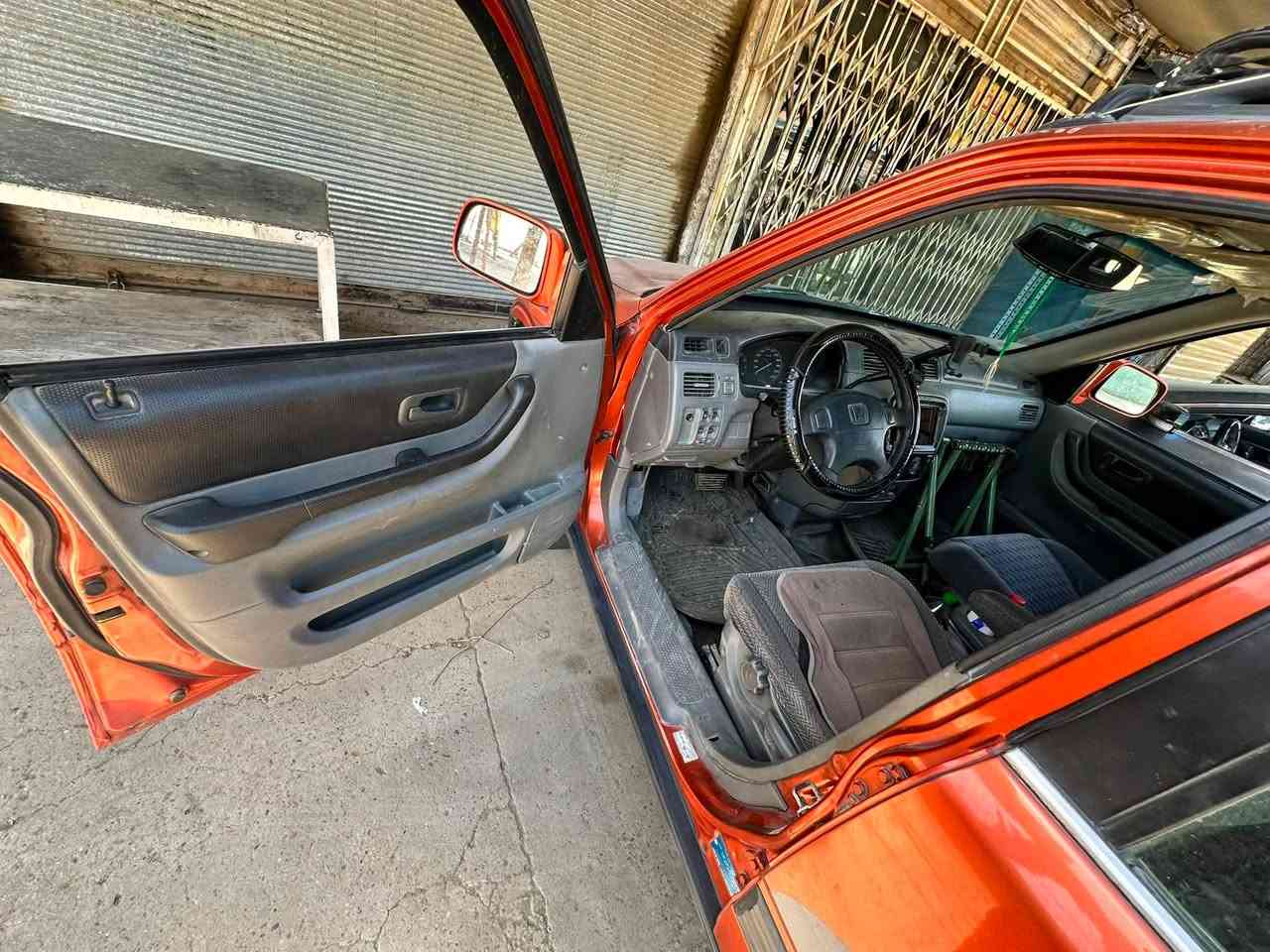 للبيع فقط هوندا CRV 1998
محرك 2.0  جاهزه من كل شي عدا التبريد 
***********
السعر 51$ 
مكانها بغداد 
تحويل مباشر
