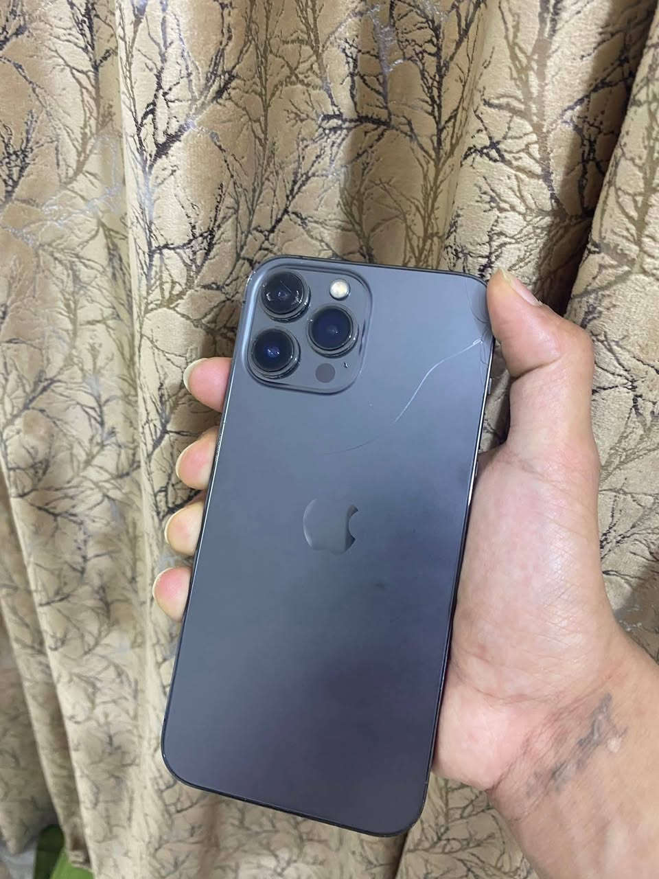 ايفون 13 برو ماكس
بطاريه 95 🔋

ذاكره 512

الجهاز مستبدل شاشه اصليه فيس ايدي شغال 

بسعر جدا مناسب 🔴

نضافه عاليه 💯

_بدون ملحقاته

طالع شعار كامره بس هيه بلاد 

لاستفسار ‭***********
