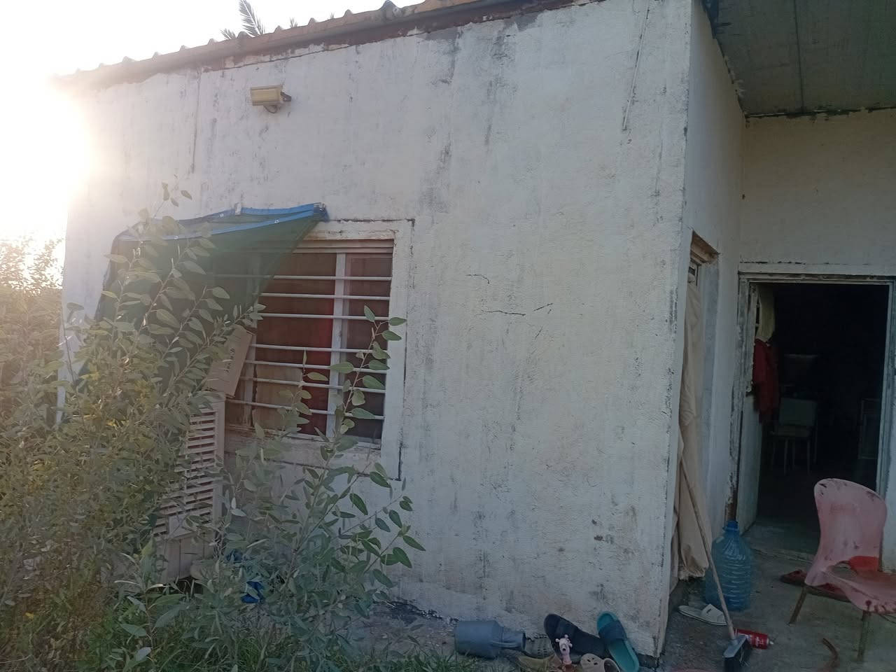 دونم سياحي استثماري في اليوسفيةبيرالحمام فيةثلاث حقول دواجن ثنين جاهزات وواحد بدون سقف مع دار ٩٠ متر كامل مع غرفةمولدات ومنضومة طاقة شمسية١٠ امبير مع كهرباءثري فيز مع ماء اسالة وبجانب ساجية السعر ب١١٠ وبيةمجال اتصل***********ابوعبداللة واتساب
