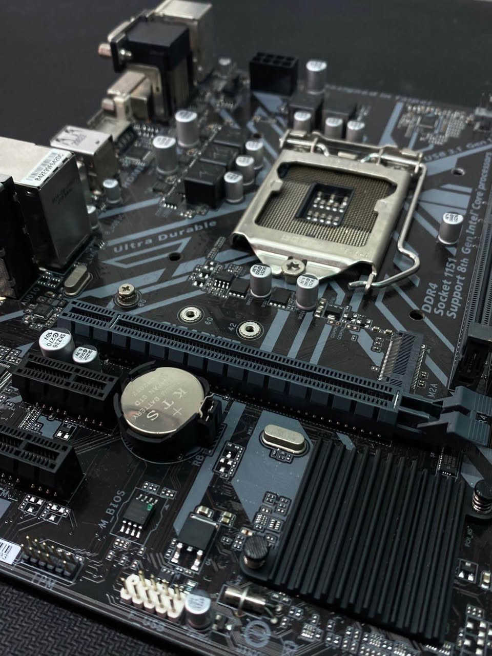 سعر 70,000 الف
H310 Gigabyte دهوك, العراق


**إذا كنت صاحب هذا الإعلان وتريد حذفه لأي سبب، رجاءا أرسل رسالة إلى الدعم الفني**