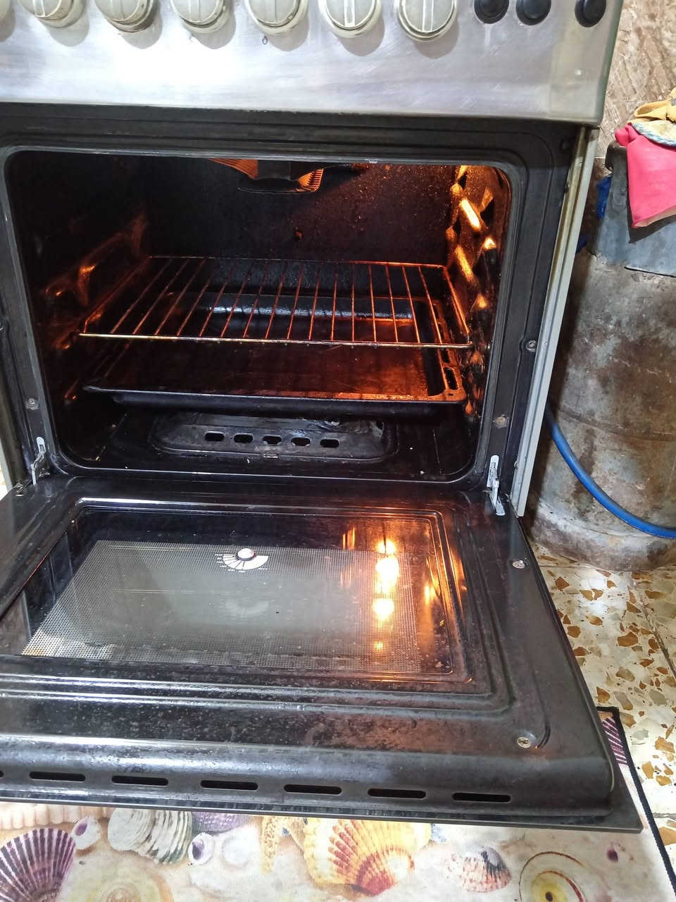 السلام عليكم للبيع طباخ ٤ مشاعل نظيف جدا نوعيه بوري السعر ٧٥ الف وبي مجال


**إذا كنت صاحب هذا الإعلان وتريد حذفه لأي سبب، رجاءا أرسل رسالة إلى الدعم الفني**