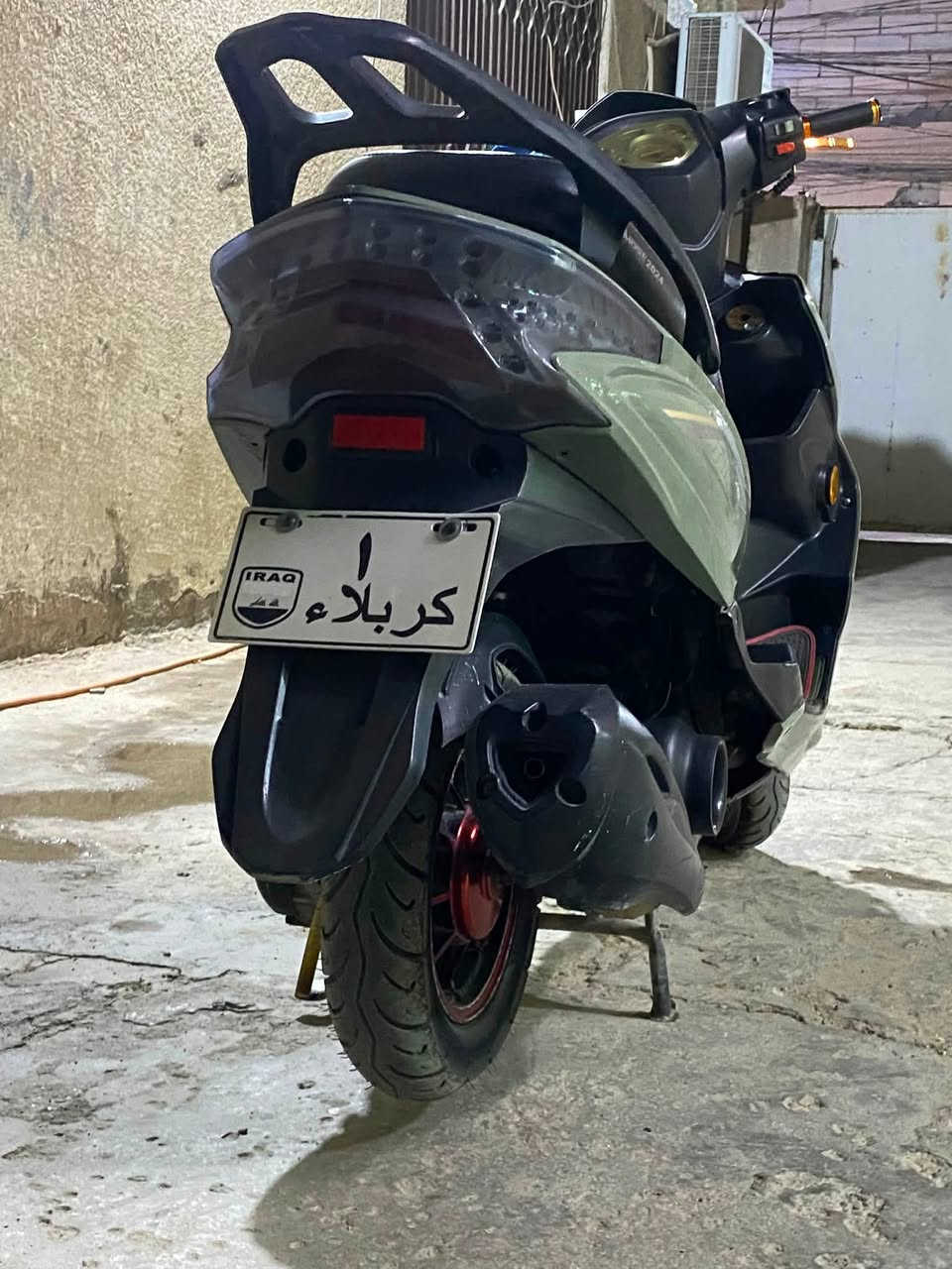 سلام عليكم ، دراجه سكنس موديل ٢٠٢٥ الدراجه شوفت عينكم نظيفه بلاديه بعدها بلباكيت ، صالها عندي اقل السنه من شهر ١٢ دراجه نظيفه مابيها اي عطل كهربائيات مابيها نقص تشتغل نكه سلف ، هندر محركها مكفول مامفتوح بي برغي ، وصل شراء موجود سعر 600 الف قابله لتفاوض . رقم *********** .
