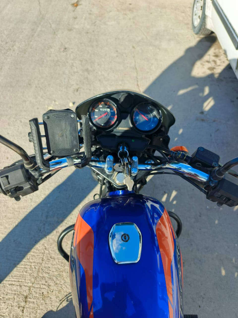 السلام عليكم 
دراجه بوكسر موديل 23  سنوية لسنة 28 يلا تسقط ماشيه 50 ألف حقيقي 
دراجه مكفولة مكينة وكهربائيات كفالة عامة
السعر للإستفسار خاص 
*********** الرقم بي واتساب
