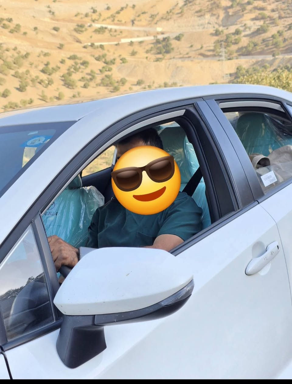 للبيع كورلا هايبرد 2025  رقم بغداد ماشيه ١١ الف كيلو متر  قابل للزياده  اخت الزيرو حتى كاعيات ب نايلون سبير منازل.
فتحة 
نظام تحكم ستيرن
نظام تحديد مسار
توقف ذاتي
اوتو هولد
جام اوتو
قطعتين تبريد
شاشة ديجيتل
شاشة كبير
تحكم اوامر صوتيه
كشنات جلد
سايد بريك بصمة
3 انضمة قيادة (ايكو،نورمال،سبورت)+الهايبرد
السعر 150$ بيها مجال بسيط سيارة جديده 
الي متفيدة يذكرلة بكلمة طيبة 
الاستفسار :***********
