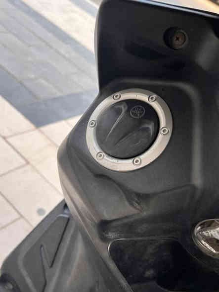 السلام عليكم دراجة سكنس شمعةياباني موديل حديث  نظيفة مكينة صوت مابيها وما مفتوحة خير من الله بس إني مستعجل على بيعتها 
السعر مليون 300 وبيها مجال للطيبين 
***********
