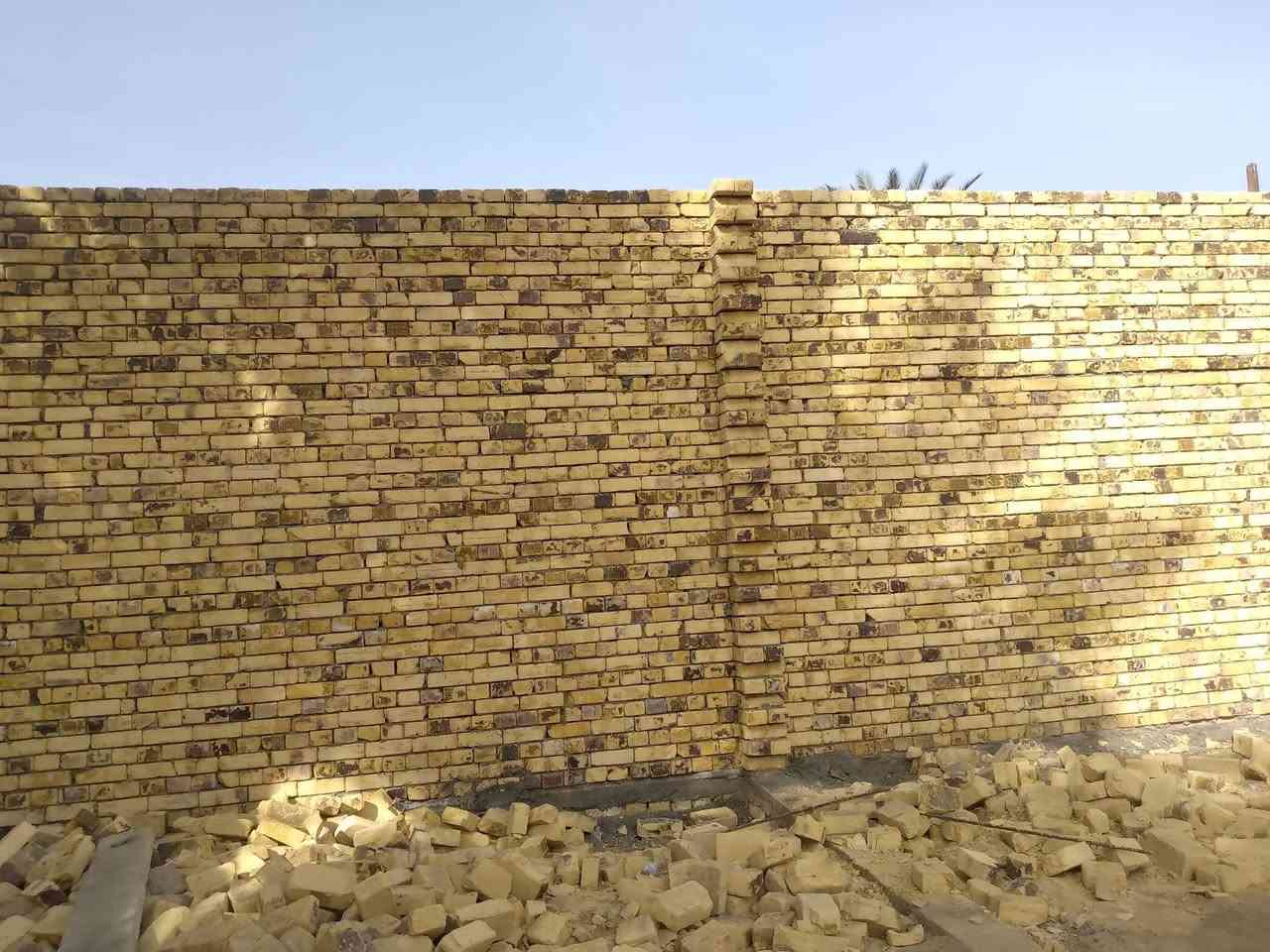 سلام عليكم خلفه بناء متفرغ حاليا  واتساب ***********
