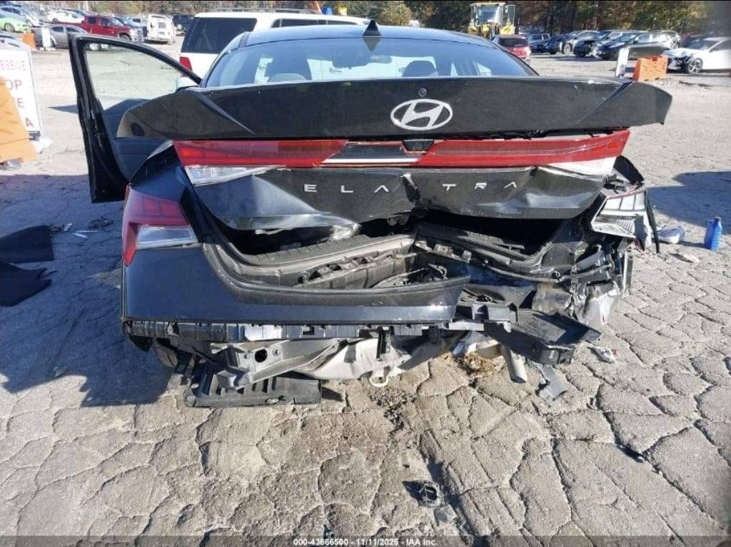 🚨 تنويه مهم
هذه السيارة معروضة بالمزاد الأمريكي 🇺🇸
والمزايدة والشراء تتم عن طريق مزاد دبي لمزاد السيارات الامريكي 🇮🇶
───────────────
📅 تاريخ المزاد: 
بيع مباشر
💰 
HYUNDAI ELANTRA SEL 2024
⚠️ الضرر المسجّل : خلفي
📊 الممشى: 28,888 mi
🛠️ المحرك2.0L /4
───────────────
📍 نظام تتبع مباشر: تشوف سيارتك لحظة بلحظة
🚛 تخليص كامل عن طريق الشركة بضمان.   
ملاحظه جدآ مهمه شركتنا وفرت إلى زبائنا الكرام أن يكون دفع المبلغ بشكل دفعات لحين وصول السياره الى ميناء ام قصر 
───────────────
📞 للتواصل:
📲***********
📱 ***********
📍 موقع البصره تقاطع المشراك مقابل مستشفى المواساة
