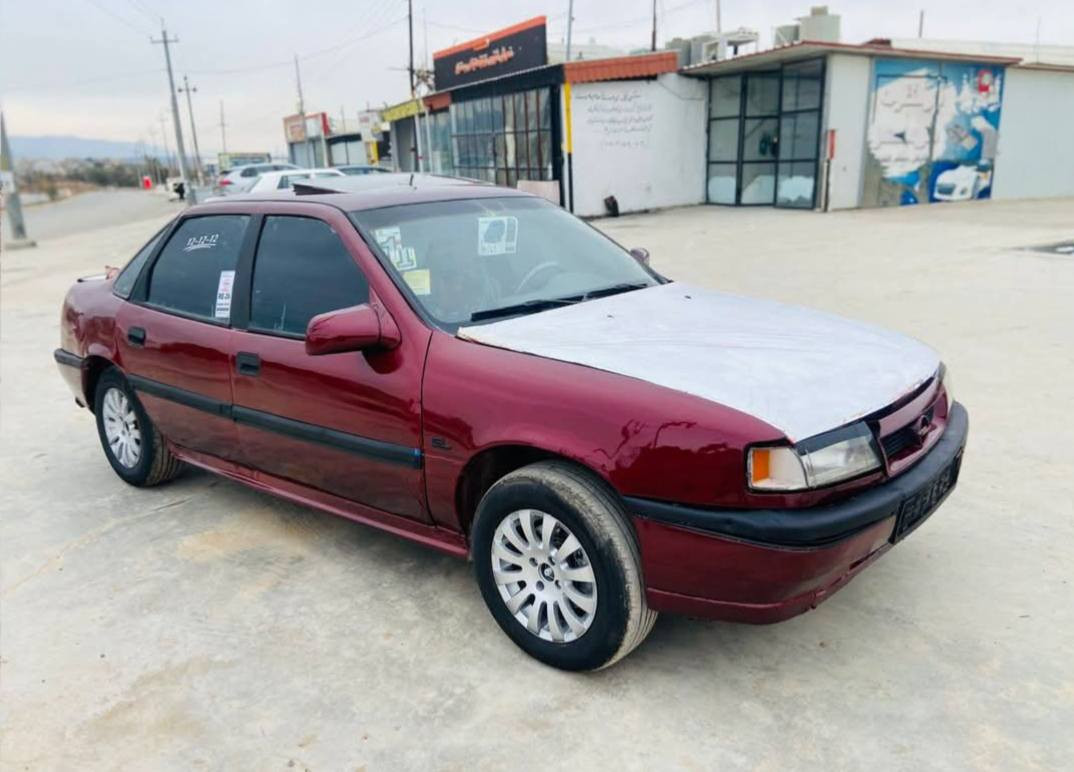 فرۆشتنی خێرا ئۆپڵ ڤیکترا مۆدێل1990 سڵایت مەکینە 18 ئارمی پلاستیکی سلێمانی دوو جام کارەبا گێڕ و مەکینە بە شەرت موس و براوە بە شەرت تەقە و رەقەی نیە پێشی کەپسە دواوەی دەعمی هەیە کارەبای بە شەرت سعری 12 وەرەقە و مەجالێکی برایانە شوێن پیرەمەگرون 0751.037.8850ڤایبەر السليمانية, العراق
