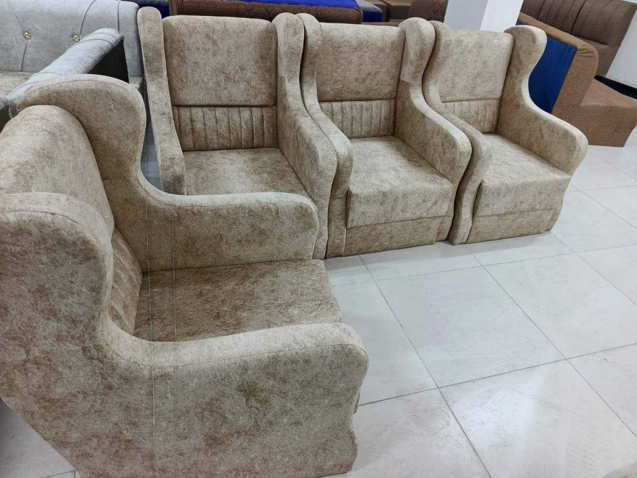 ديوان تسكام الخشب بلوك اسود جديد ضمان سنه ديوان ١٢ مقعد اسعار جمله
يوجد توصيل داخل الرفاعي خارج رفاعي المكان الرفاعي يم يم افران أبو أمير النجفي ***********
***********
محل قاسم
