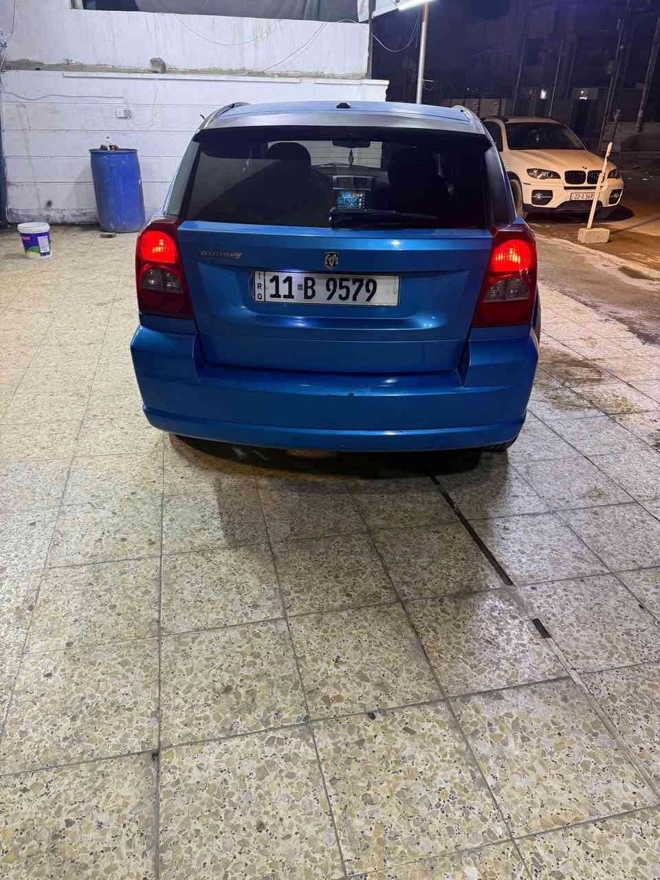 دوج مديل 2009(رقم بغداد الدولي تحويل مباشر  مكينة كير واتماتيك كفاله مكينه وكير جدد تخم تاير جديد ويل كب باتري جديد منظومه زنون كهربائيات كلها شغاله سيارة بيه صبغ حزام    صدر  امامي خلفي نضافته (٨٠)بلا ١٠٠ )  بيع او مراوس عنواني بغداد الدورة حي الصحه *********** بغداد, العراق
