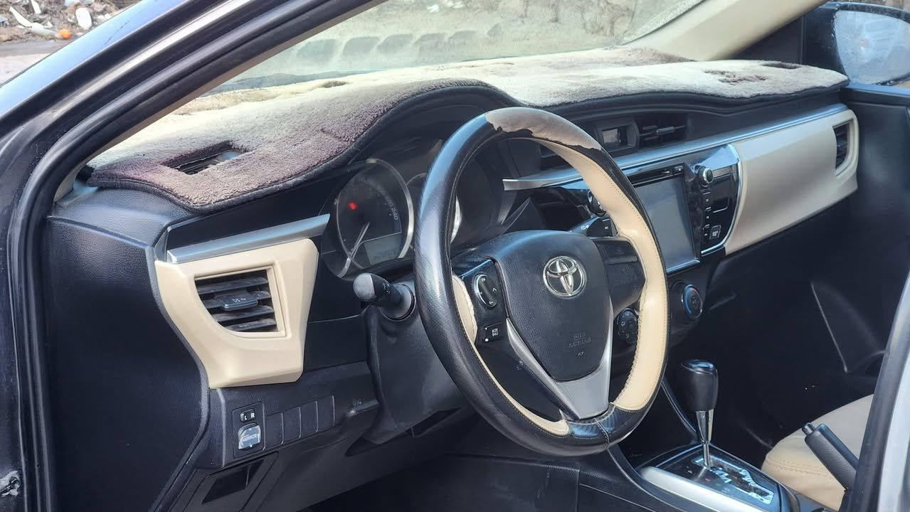 كورلا۲۰۱٥ وارد خليجي ،محرك1.6  ،بيها ۱قطعة صبغ بدون دواخل ، و بيها حالوب خفيف بالقمارة ، رقم و سنوية جديد ،
سعر108ورقە 
عنوان..اربيل_خليفان، ر.م/۰۷٨۲۹٨۲٦۳٤۲
