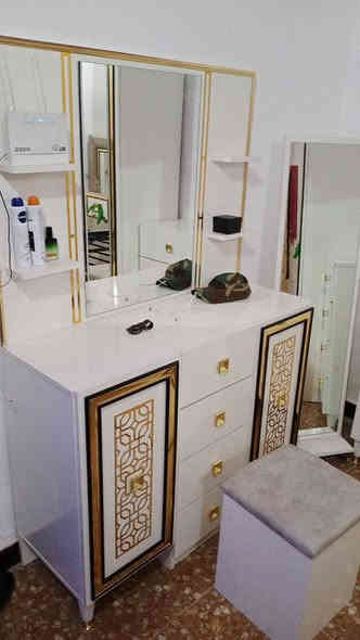 غرفه ماليزي البيع 
***********
