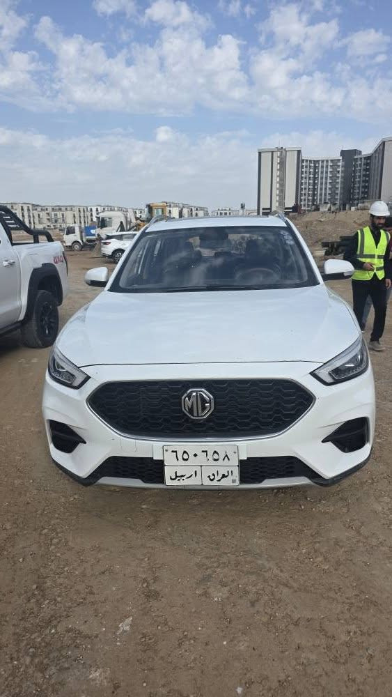 mg zs 
مۆدیل 2020  بۆ فرۆشتن  فول فولە  لە مۆدێلی  خۆی 
بێ  سبوغە  تەنیە  قۆپێکی بچوکی هەیە لە سنوقی  چاکیش نەکرایتەوە 
گێر و مەکینەی تازە بە نوێی ناو پاکەتی خرایتە سەری  بە شەرتی هەموو شت  
بۆ زیاتر زانیاری  
پەیوەندی بکەن *********** أربيل, العراق
