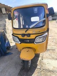 تكتك موديل 20 رقم وسنويه تكتك نضيفه فلو بس راعيه ماندله  077716107350