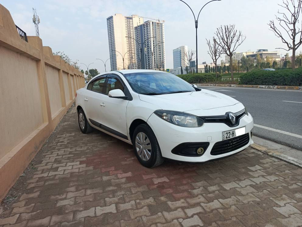 ڕینۆ فلۆنس مودێل 2015 ،گێرو مەکینە نیسان بیلادی ،گێر تۆماتیک ،جام کارەبا ،ABS، تبرید ساردو گەرم،شاشە ئایپات وکامیرە ،هەمووی لەسەر بیلادی
گێر مەکینە تەبرید تەقەو ڕەقەو کارەبای بەشەرت.
فحص و هەزەی نۆێیە ،سەنەوی تا 2030 یە
لێدراو دوو پارچەو نیوی هەیە کەمێک ساردی 
سعر 79مەجال شوێن هەولێر 
ژمارەی موبایل(0,7,5,0,6,4,1,2,7,9,7) أربيل, العراق
