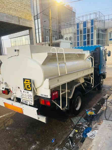 تنكر دخول جديد سياره كارتون قماره وربع السعر ٢٦٠ معرض رضا العبادي
***********
