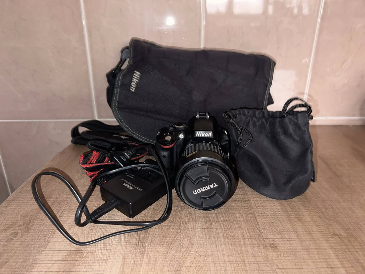 هذه الكاميرا معروضة للبيع nikon d5100


**إذا كنت صاحب هذا الإعلان وتريد حذفه لأي سبب، رجاءا أرسل رسالة إلى الدعم الفني**