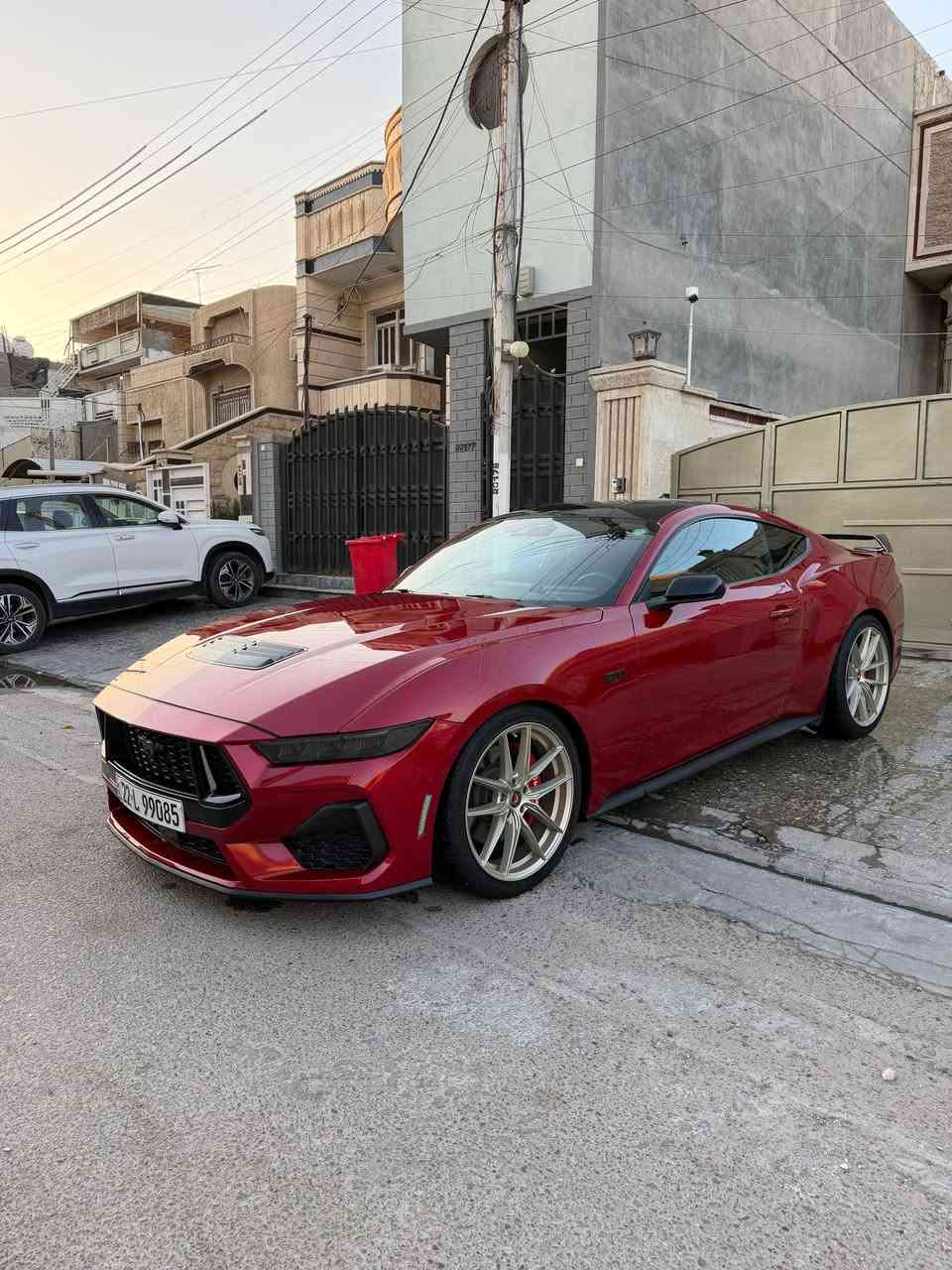 ⁨ ⁨ ⁨ ⁨ ⁨ ⁨ Ford Mustang GT 2024 Black Edition
الموديل 2024 
المحرك V8 / 5000
الگير أوتوماتيك كير عشر نمر 10 Speed
الممشى 12 الف ميل 
اللون ماروني - كرزيةة
الحالة او الضرر - جاملغ خلفي قطعه وحده صبغ حادثها حلو وسياره بجمها كبس كله شركه وراجعه شركة بيد قحطان الصفار  شرط زلخه مابيها السياره 💯☑️

الـمـواصـفات 

تشغيل عن بعد + فصله السيارة من البصمة تفصل
فجوج برمبو 6 بستم
فلنجات كبار 
كشنات جلد و تدفئة تبريد
شاشه منفصله
ترحيب ابواب
ترحيب بصمة
كشنات كهرباء 
ترحيب كامل عند الاقتراب من السيارة
هاند بريك دكمة
مثبت سرعة
قيادة ذاتي
راداار امامي
رادار جانبي 
رادار خلفي 
منبه اصطدام خلفي امامي 
لايت زنون 
سستم صوت.  8 سمعات 
وباقي المواصفات معروفة الفول

- سقف، مرايات جانبية، وشعارات أسود من الوكالة 

الاضـافـات 

- دبات Borla ATAK أصلية (400$) 
- ويلات + تخم تايرات جدد (1000$) 
- بوابات تشغيل صباحي (150$) 
- برمجة سيفتي يم إيكل (400$) 
- داون بايب (150$) – حجراته موجودة 
- جناح (100$) 
- لحية أمامية (100$) 
- صبغ ويل + فج (150$)
- لدات جانبيه (50$)
- ارضيات طلب خاص امامي (100$)

السعر :  345 ورقه بيه مجال 
الموقع بغداد العامرية شارع المنظمة 📍
الاتصال والواتساب صاحب سياره 
***********
*********** 

رابط الواتساب المباشر للمراسله 👇🏻♻️🔰 
https://wa.me/9647805100351⁩⁩⁩⁩⁩⁩
