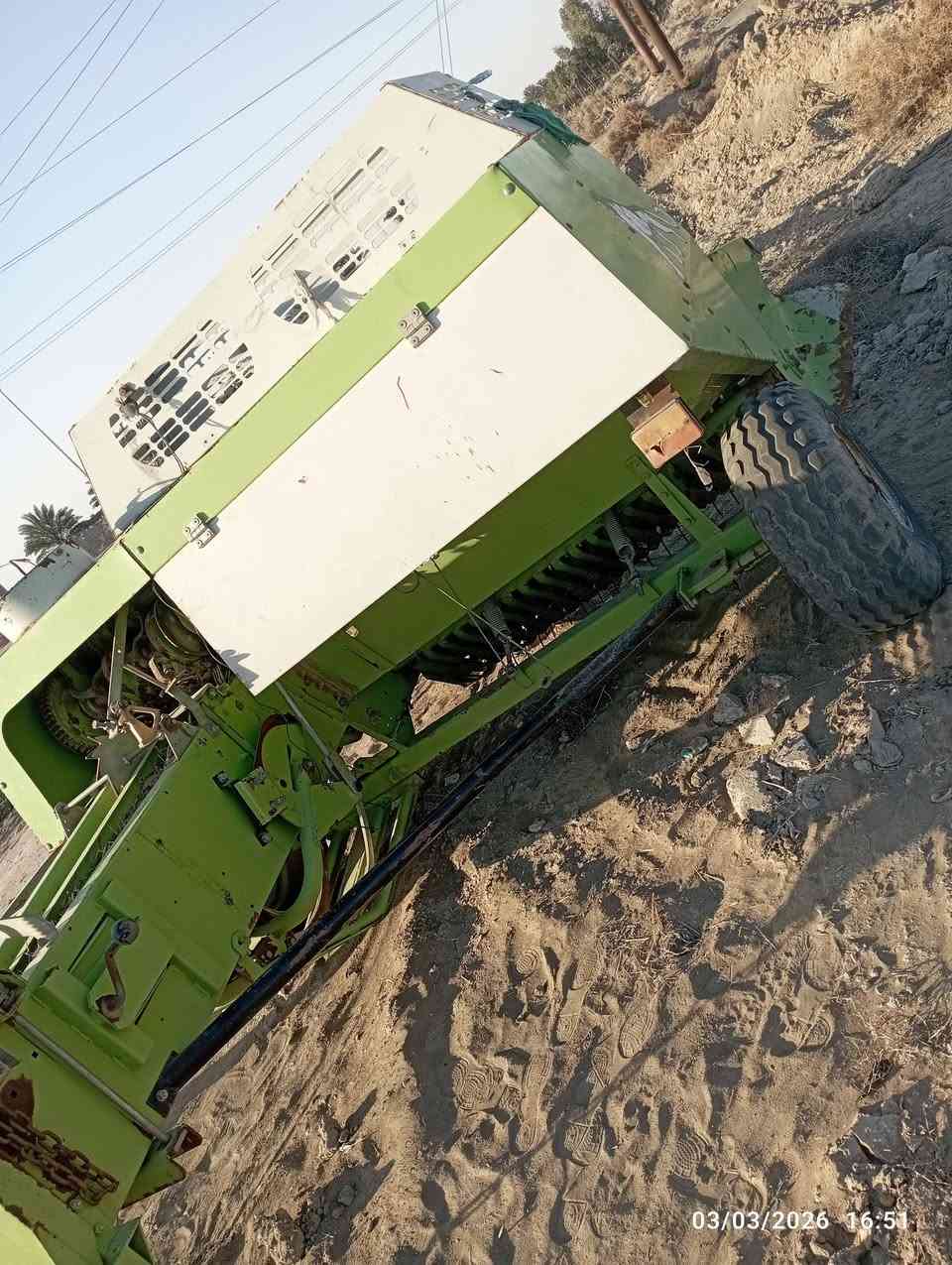 كابسة للبيع موديل ٢٠١٧نضيفة الاستفسار ***********
