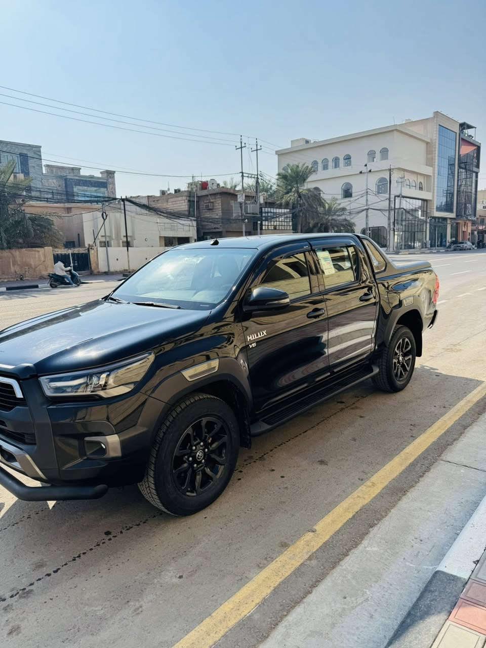 السلام عليكم
هايلوكس ادفنجر 2024 كويتي 

مكفولة كفاله عامه من كلشي وجدا نضيفة بيه سونار 

السيارة فول موصفات تجي 5 كامرات مواصفات ادفنجر معروفة .

السيارة مصروف عليه هواي غراض كماليات

دراع امامي - هوك خلفي - مطريات - دوشمة كشنات وارضيات درجة اولى - مطريات - جكات للبنيد 

ماشية 31 الف كيلو متر استعمال نظيف اني ماخذها زيرو 

رقم اربيل بأسمي تحويل ثاني يوم 

العنوان كربلاء مستشفى الكفيل 

***********
