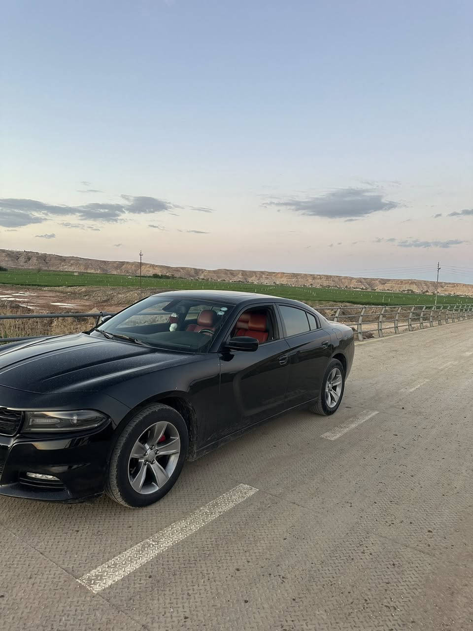 جارجر للبيع موديل 2017 خليجي سياره كلين بيه بارد باب عكس السايق شي بصيط كفاله من الصبغ سياره فول ماعده ردارات كشانه تبريد تدفئه سياره جاهزه ماتصرف عليه لو ربع رقم اربيل السعر 225 ورقه وبيه مجال شي بصيط 
سنويه ال 2028
الهاتف *********** 
المو شراي ليتعبني
