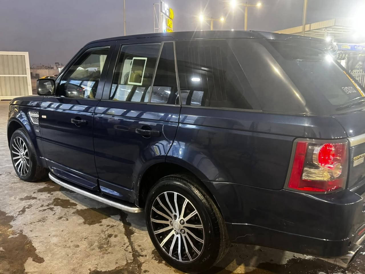 رانج روفر 2013 خليجي
خليجيه وكاله سردار 
بنيد وجاملغ سكن كلير
سياره كاسره رنك بستم رقم ٨
ابيع بدون مكينه 
سعرها ١١٥ قفل قفل 
***********
مكاني بغداد
