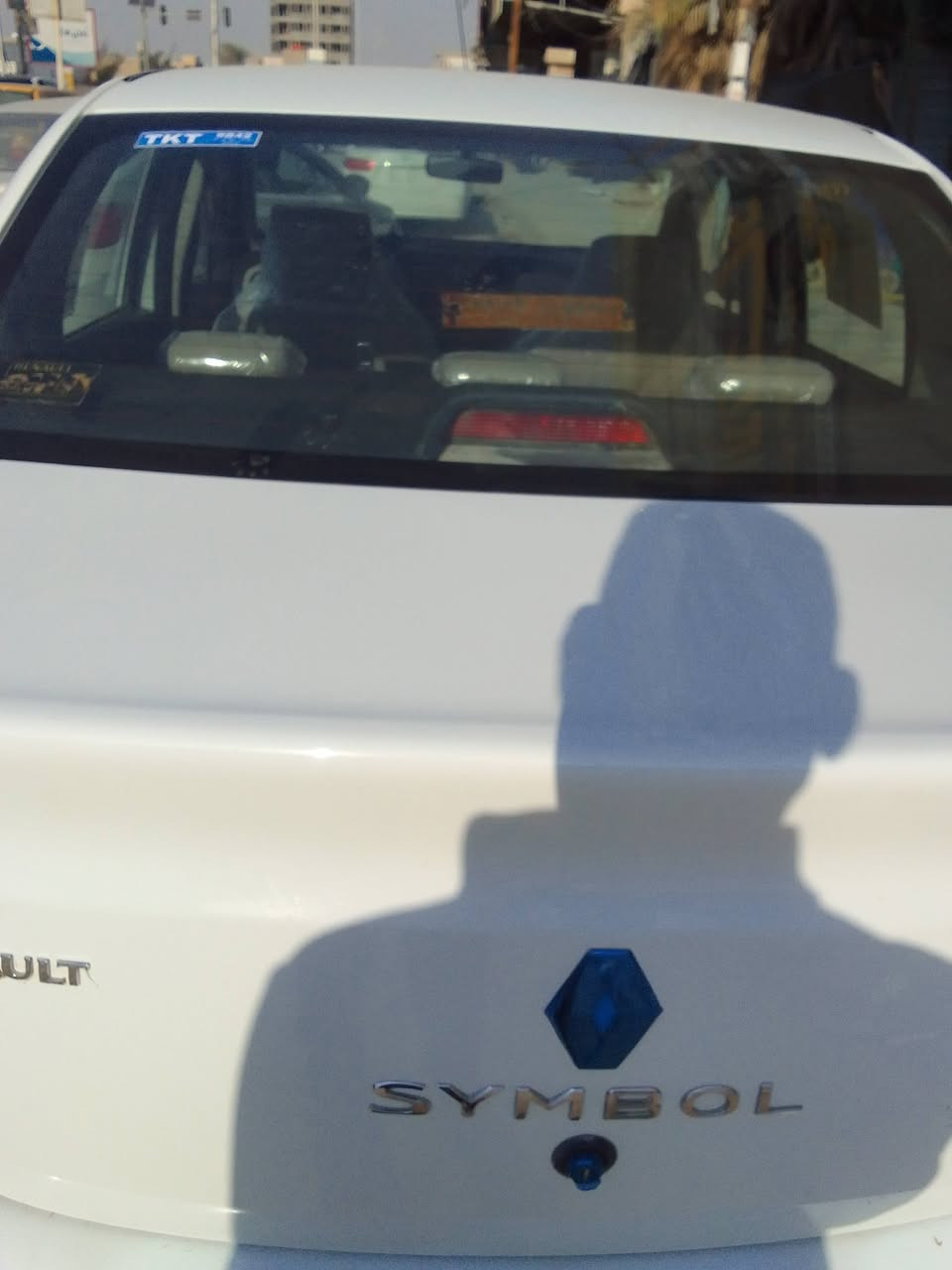 السلام عليكم رينو سمبل ٢٠١٦ قادسية انكليزي مميز هزة جديدة سنوية ٢٠٢٩سويجين مع شاشة ودوشمة جديدة والارضية جلد باسمي شخصيا بيها شبر مقدمة الحاملغ الامامي الايمن وشبرين يم قبق البانزين فقط المكان الديوانية السعر ٧٣وغير متواجد عالفيس اتصال فقط ***********
