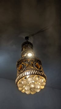 غرفة زان ست • شاشة شاونك ٤٣ • ثريات شمسية