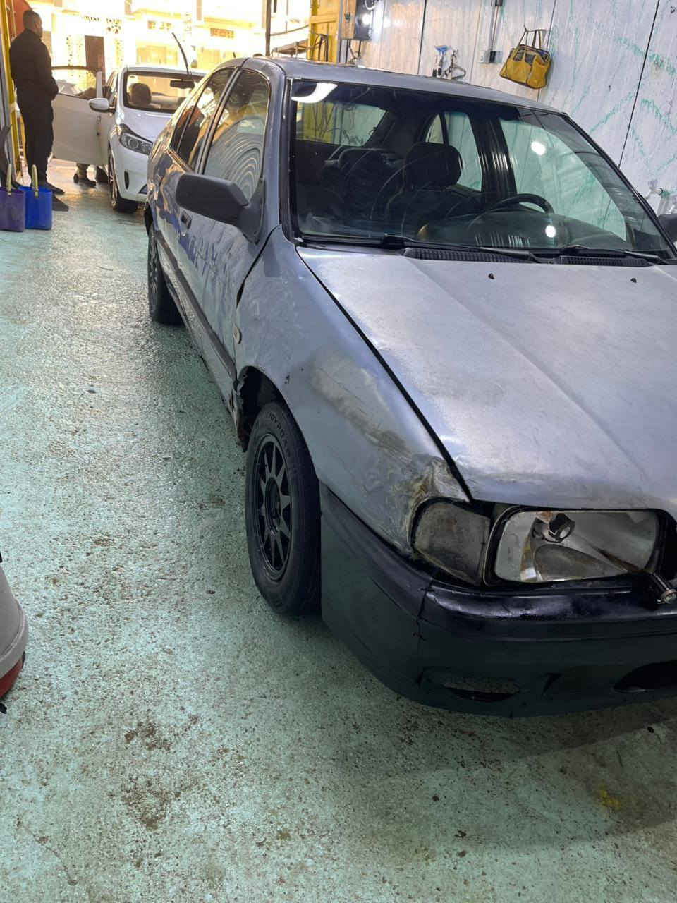 #نيسان برميرا ياباني
رقم نجف ألماني شرط تحويل /م#93
 اتريد وكالة عامه هم موجود سنويه 27
الكشر كدامك شوفت عينك
صدره 60/100
كير مكينه خير من الله جدد شادهن داخل حلو شوفت عينك نقص يدات خارجية السايق والعكس السايق
مكاني واسط صويرة عارضهة #20 اوبيهة مجال للطيبين للاستفسار الاتصال على الرقم *********** بي واتساب
