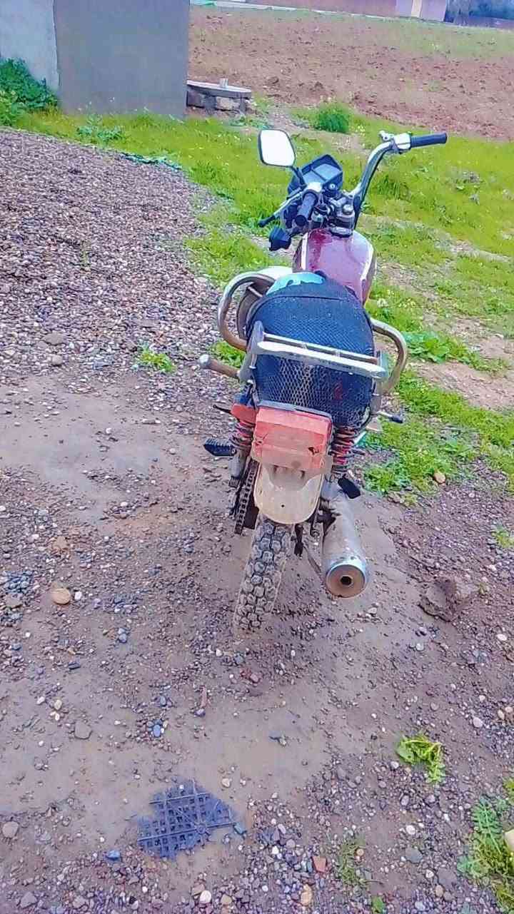 السلام عليكم ماطور بارت للبيع
السعر 150 وبي مجال
المكان قاطع السبعاويين قريه الخالديه
ما متواجد عل فيس
الرقم ***********
اخوان (مكلف بالنشر)
