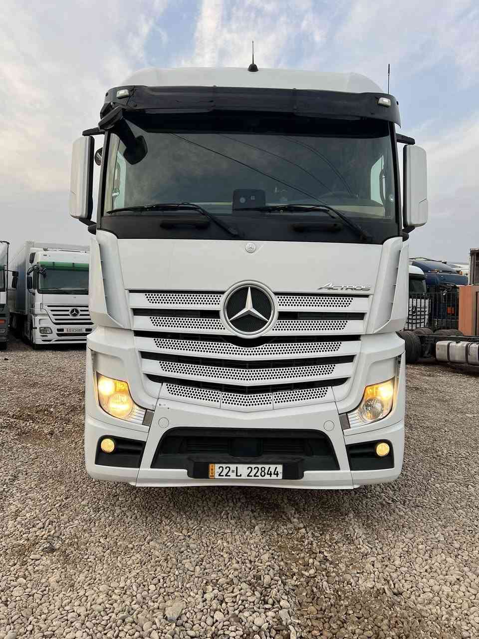 السلام وعليكم اقرأ تفاصيل واتصل 🔥✅
اكتروس وحش ميكا موديل 2017 حجم 25.45 
فول مواصفات كاميرا وحساس ريتايدر 5 طقات 
ثلاجه تبريد دبل مناميه طخم تايه رقم وسنويه جديده 
‏بودي فصال جديد السيارة ما شاء الله جديدة 
￼رقم الهاتف قحطان معرض *********** كورك
*********** اسيا معرض ابو قحطان واولاده العنوان موصل برطله سهل نينوى 🔥✅✈️￼
