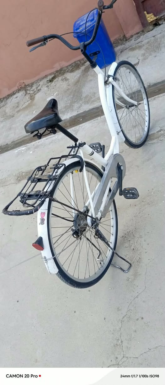 السلام عليكم بايسكل ياباني ب65 وبي مجال للشراي مكان كركوك حي الجامعه


**إذا كنت صاحب هذا الإعلان وتريد حذفه لأي سبب، رجاءا أرسل رسالة إلى الدعم الفني**