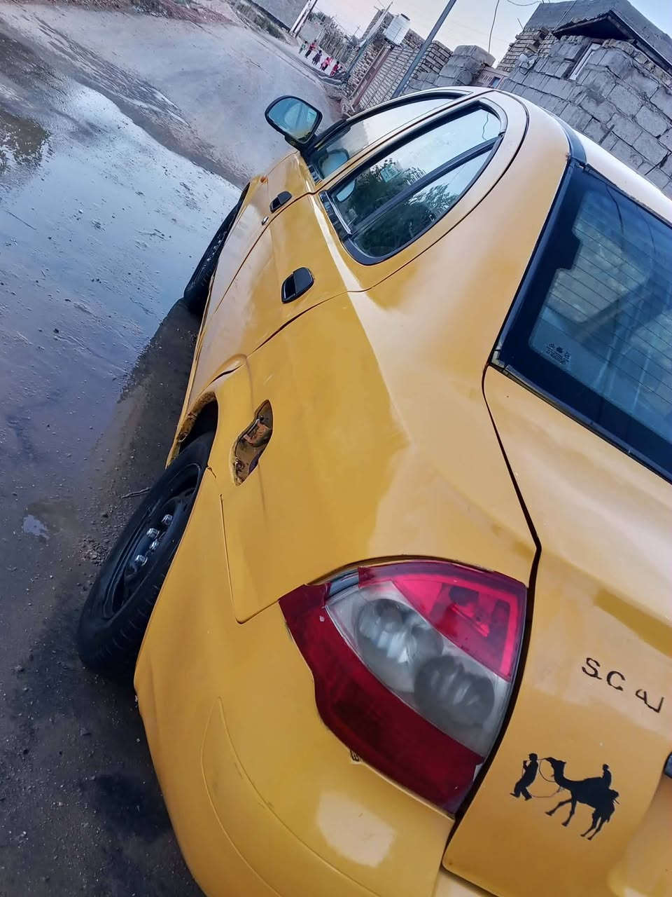 السلام عليكم طيبه موديل 13مكينه ستوني مجفته عسحك
كير الرابع يفلت فقط والباقي كله جديد سدر امامي جديد 
كهرباياته كله شغاله ولكشر شوف العين خير من الله للبيع ومراوس بدون راعي اكفل سرقه وعشائر السعر 18 مكاني نجف عباسيه ***********
