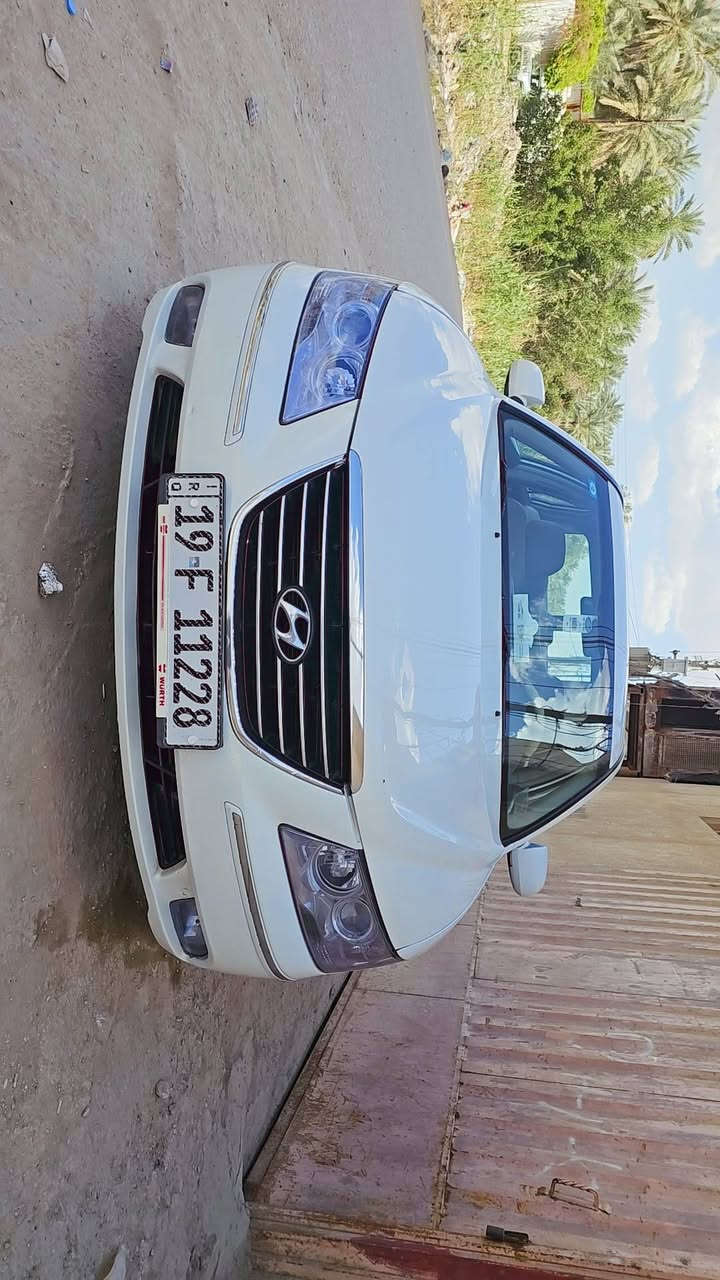 سلام عليكم سياره نوع سونات موديل 2008خليجي اسياره جهازه مكينه كير حداديه تخم تاير تبريد مابيه نقص جاهزه الخير مكينه 4سندر  مكاني كربلاء بسمي تحويل موباشر رقم الهاتف*********** السعر 93
