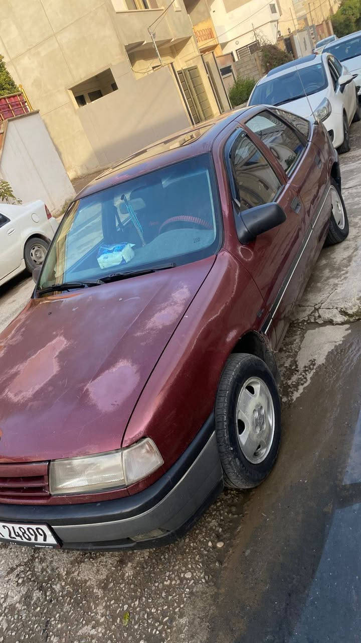 السلام عليكم
اوبل فكترا موديل 94
حجم 20
سنويه 29
رقم نينوى مسطرا
شرعي بل موصل
كابون بانزين
كير +مكينه شرط
طخم امامي خلفي جديد
تدفئه
كهربائيات كلو شغال
سياره شرط من دعاميه للدعاميه بدون صبغ بدون معجون  مصلح داير ورا جهت نفر جها وحدا
السعر 43 وبيها مجال
***********
***********
