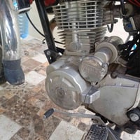 دراجه سافين هونزدة مكينه كبس مكينه 200 نضيفه للبيع السعر 700 وبيها مجا...