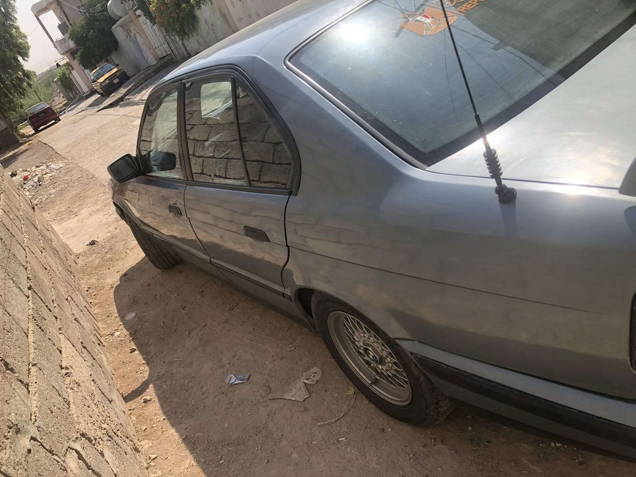 سلام عليك سياره للبيع
BMW 535
سياره حلوه وكاعده محرك فل 
لاصرف ولا نفخ بيها كابون 
 
 للاستفسار اكثر تواصل علرقم  ***********
